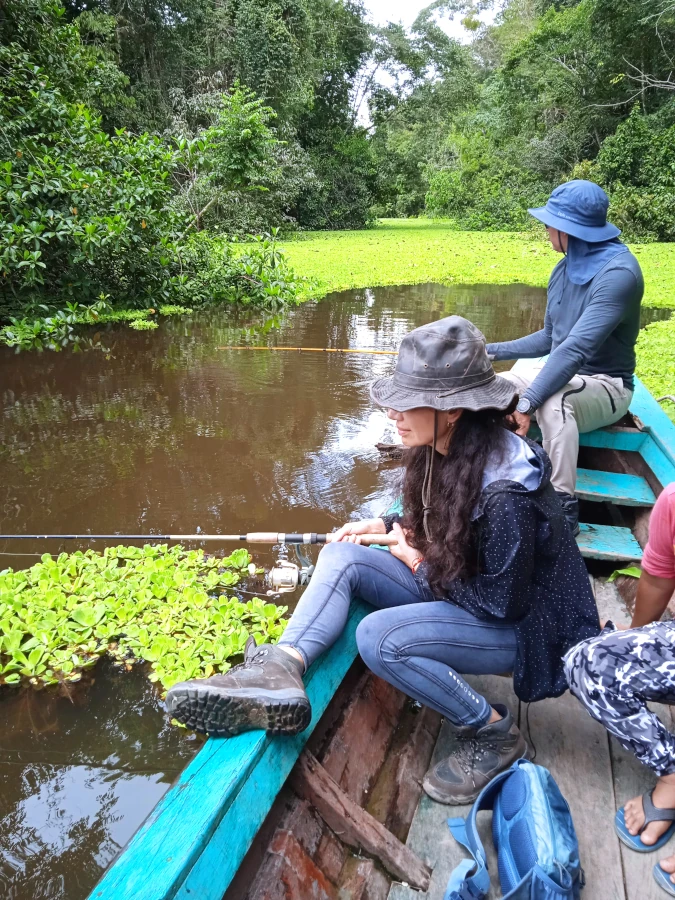 Pesca de Pirañas en el Río Amazonas